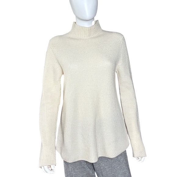 Theory 100% Cashmere Ribbed Mock Neck Sweater – Cream – Size M – Excellent Condi - Picture 1 of 3
